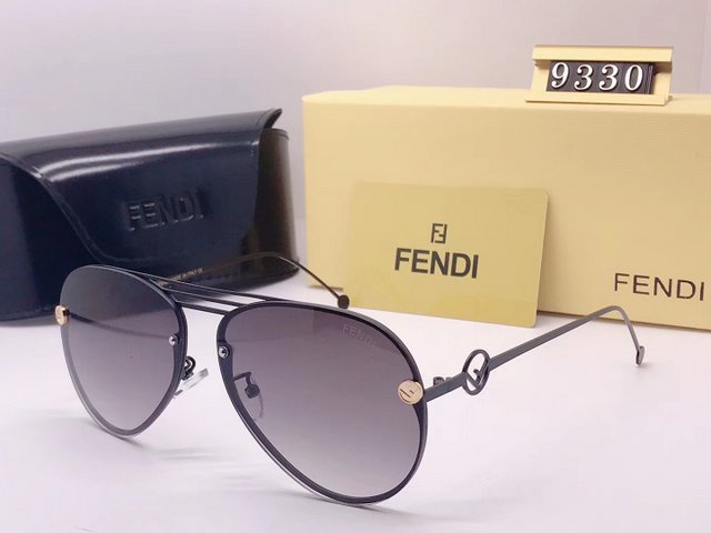 Fendi Sunglasses-146